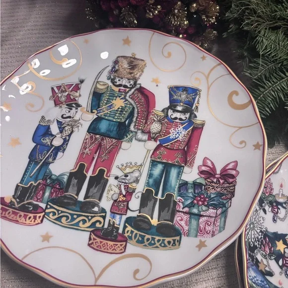 Twas the Night Before Christmas Nutcracker dinner plates (1) - Picture 1 of 1